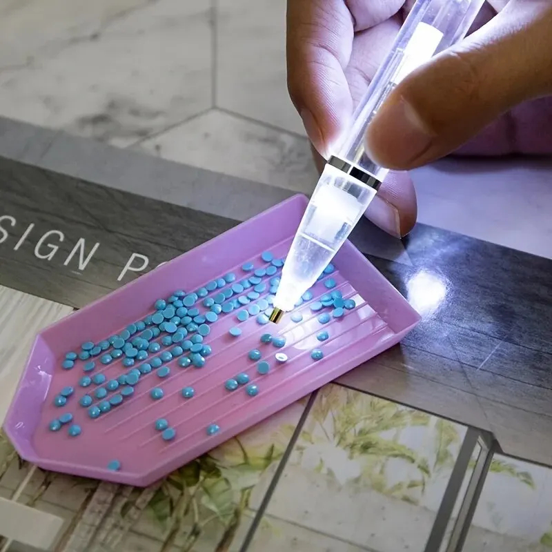 LED Light Diamond Painting Pen - огляд і ціна Embroidery Garments